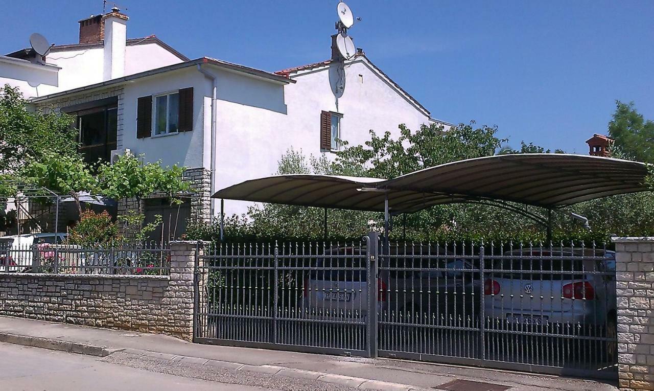 Studio Benassi Πόρετς Εξωτερικό φωτογραφία